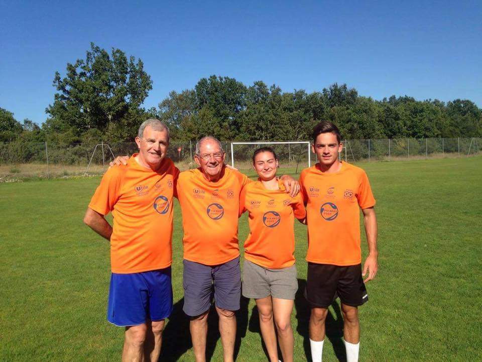 equipe-pierrot-foot.jpg -